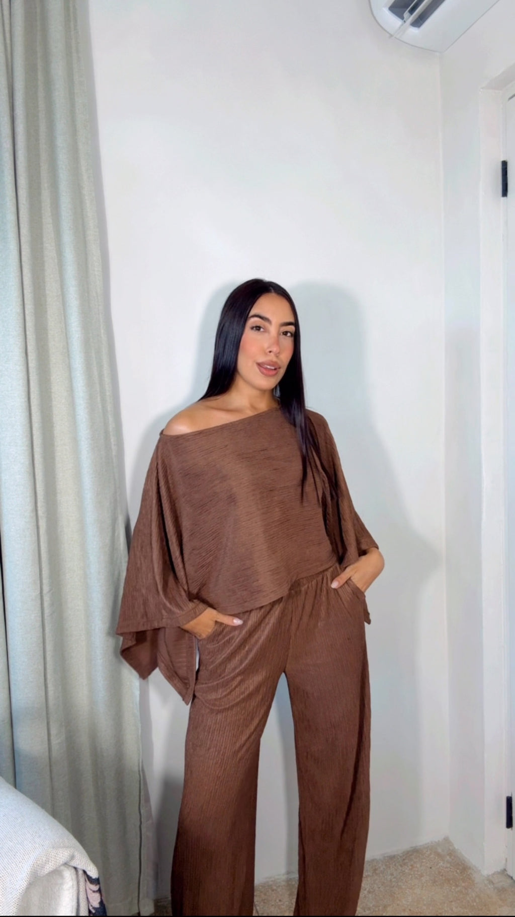 CHESTNUT BROWN CAPE SET