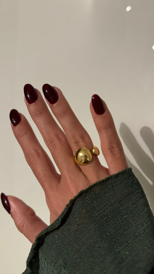DROP HUG RING