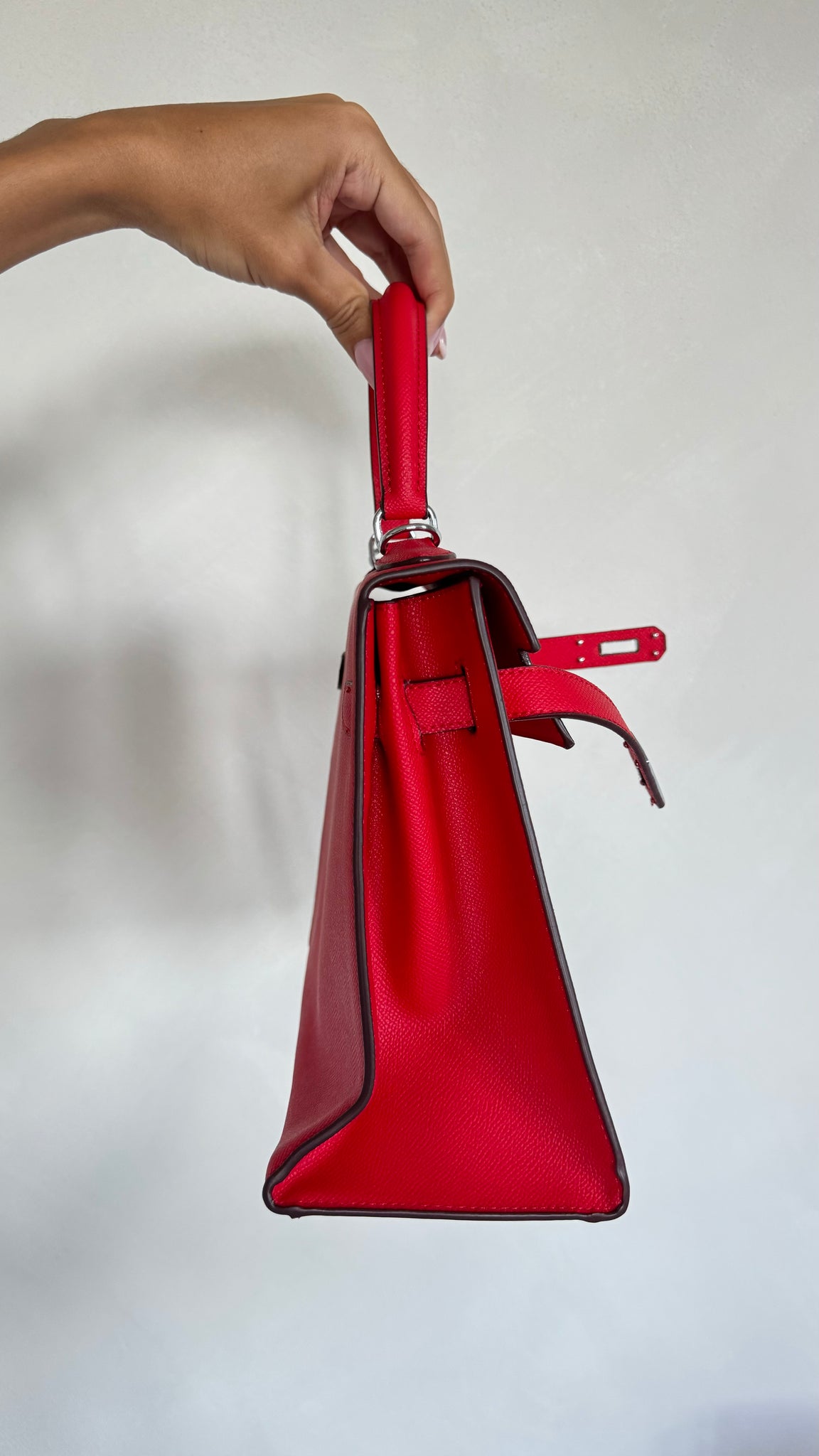 RED TOP-HANDLE 28 (big)