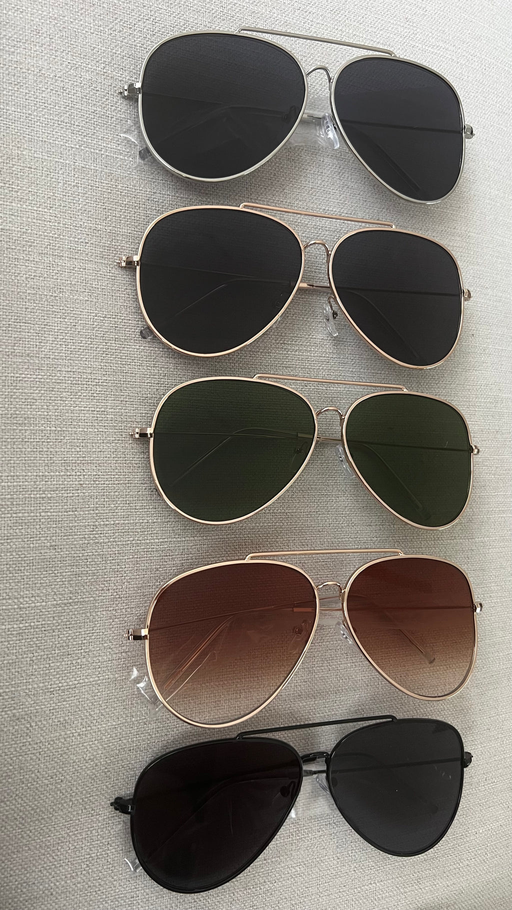 AVIATOR SUNGLASSES