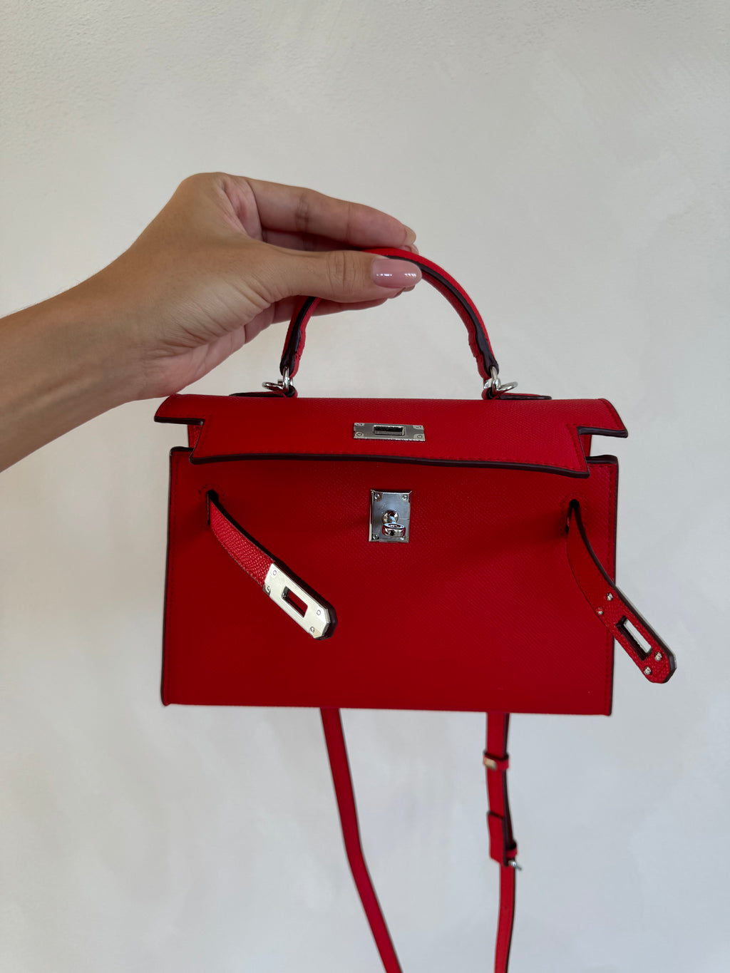 RED TOP-HANDLE MINI BAG 22