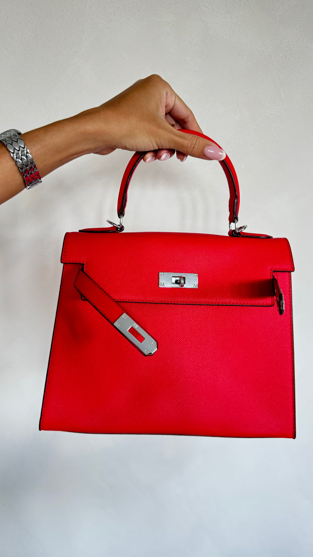 RED TOP-HANDLE 28 (big)