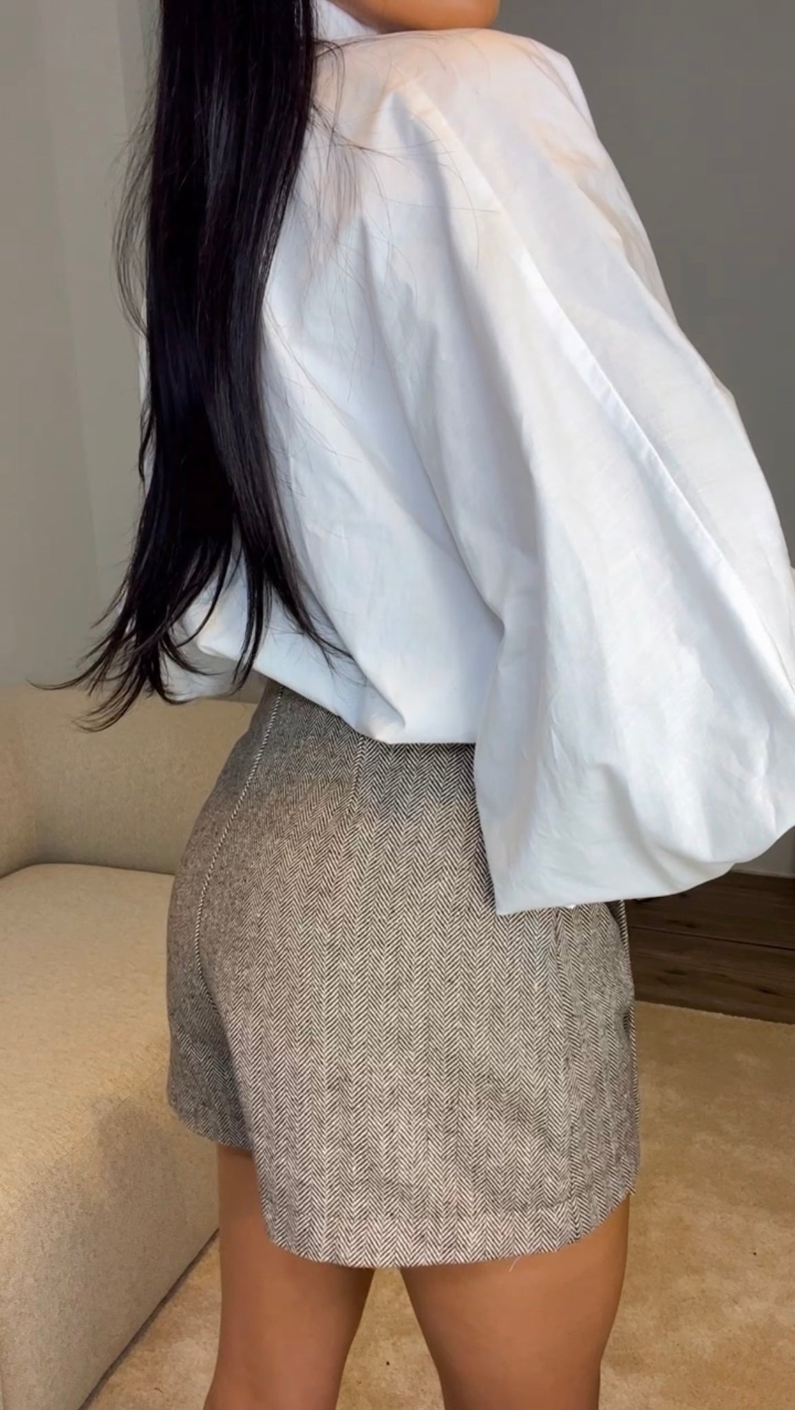WOOLEN SKORT