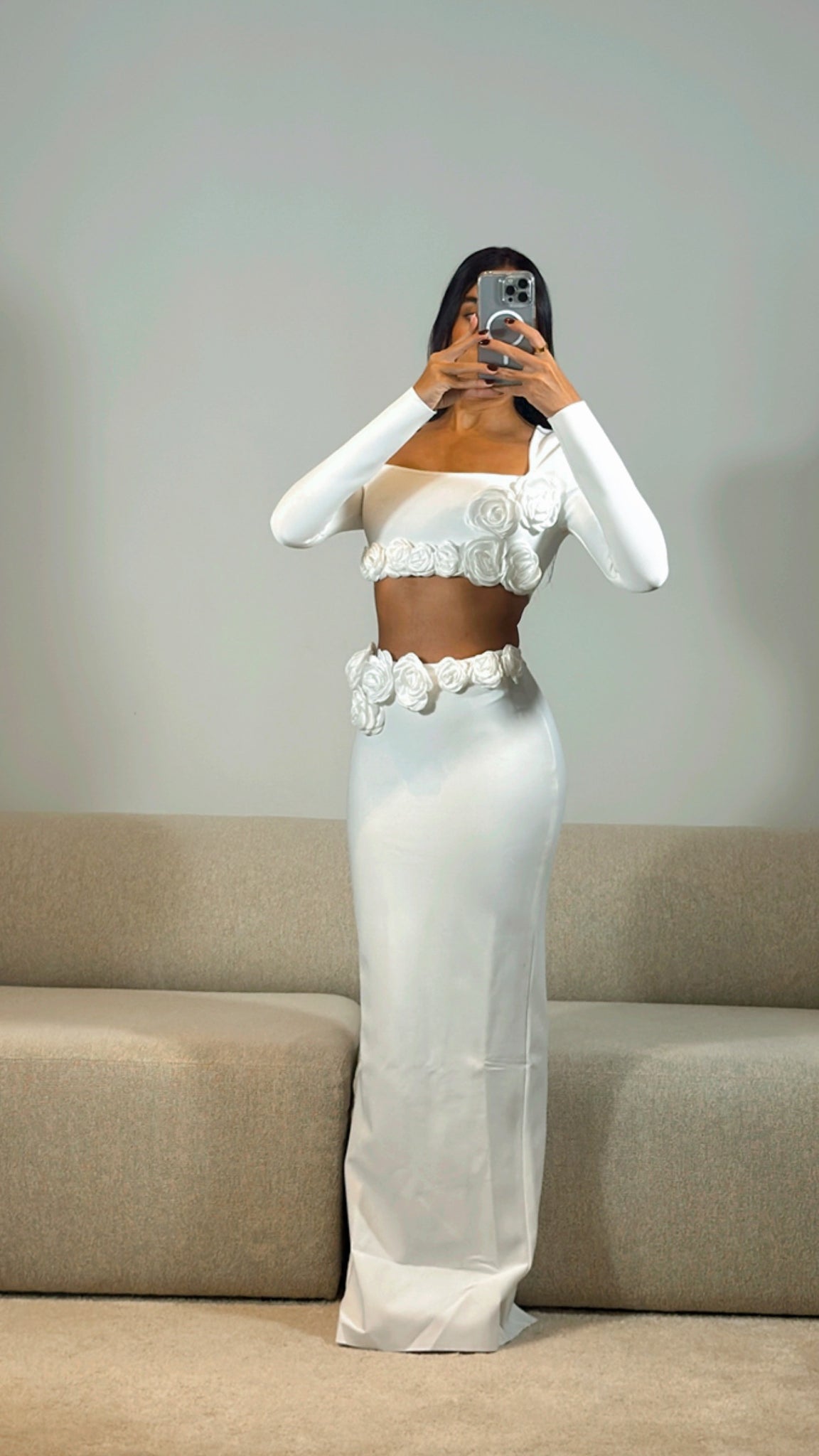 WHITE BANDAGE FLOWER SET