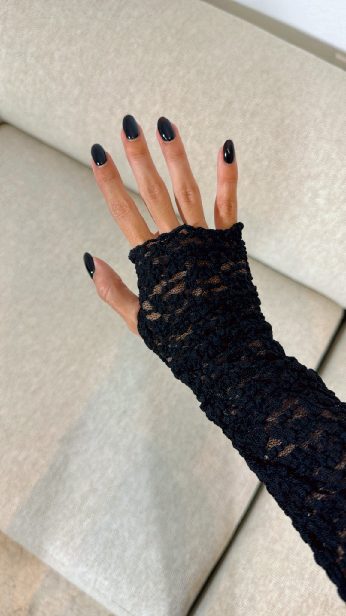 OFF SHOULDER BLACK LACE DRESS
