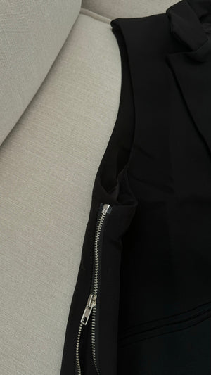 BLACK ZIPPER DETAILED BLAZER VEST