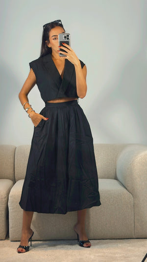 BLACK MIDI POPLIN SKIRT