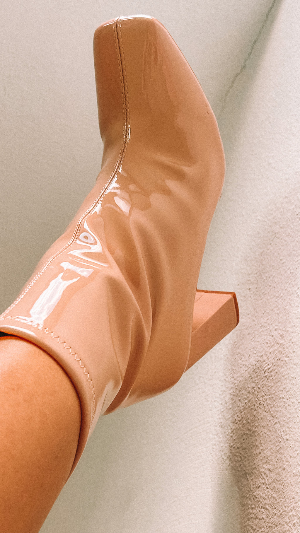 Nude Charol Boots